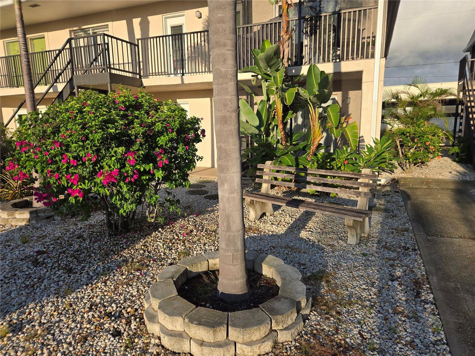 Venice, FL 34285,614 GUILD DR #12