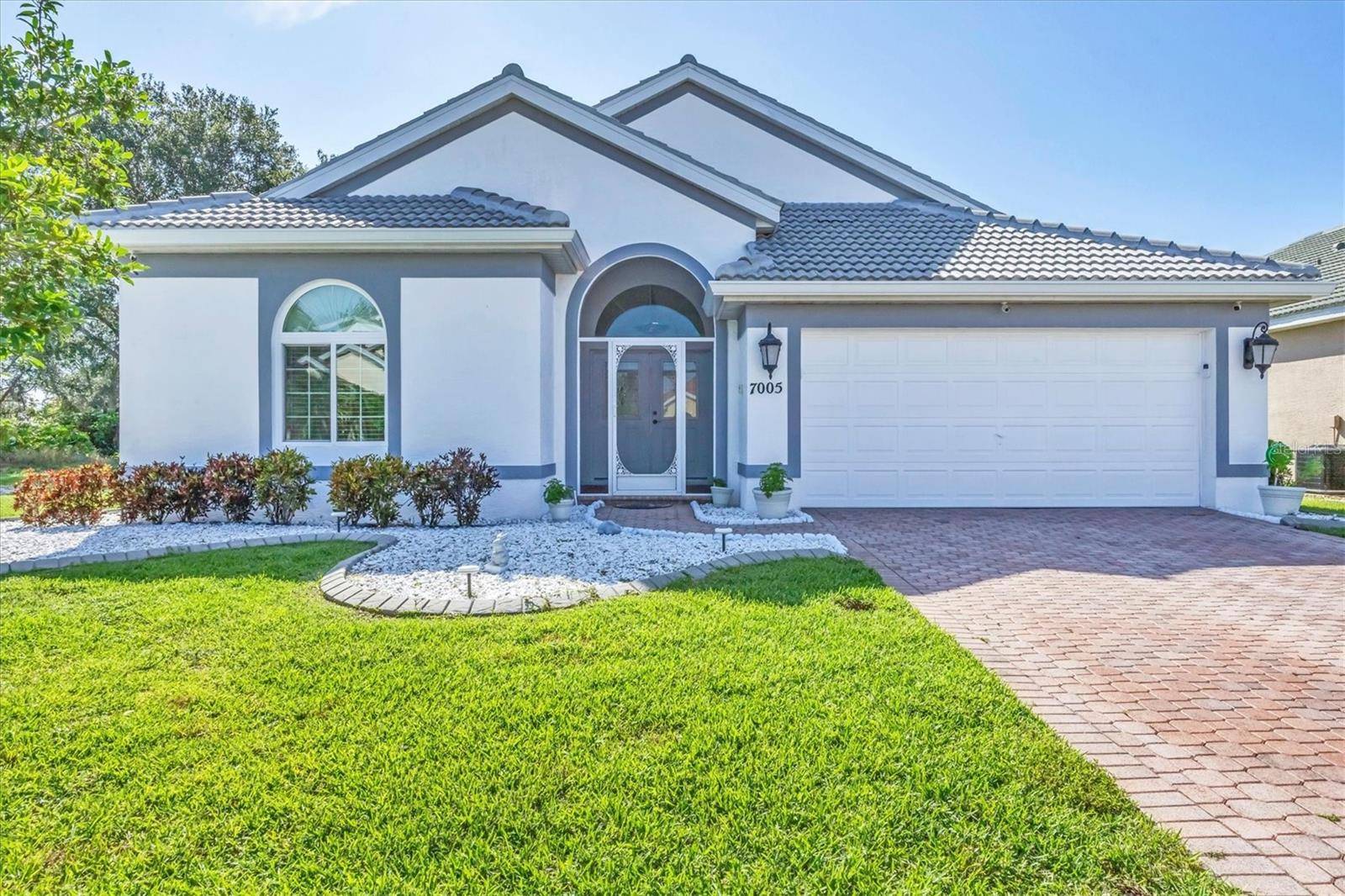7005 GOLDRUSH LN, Bradenton, FL 34201