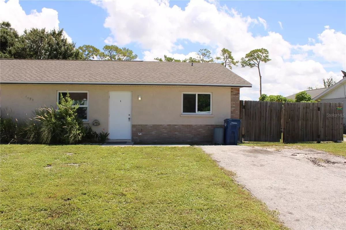 Bradenton, FL 34210,4523 67 ST W #A