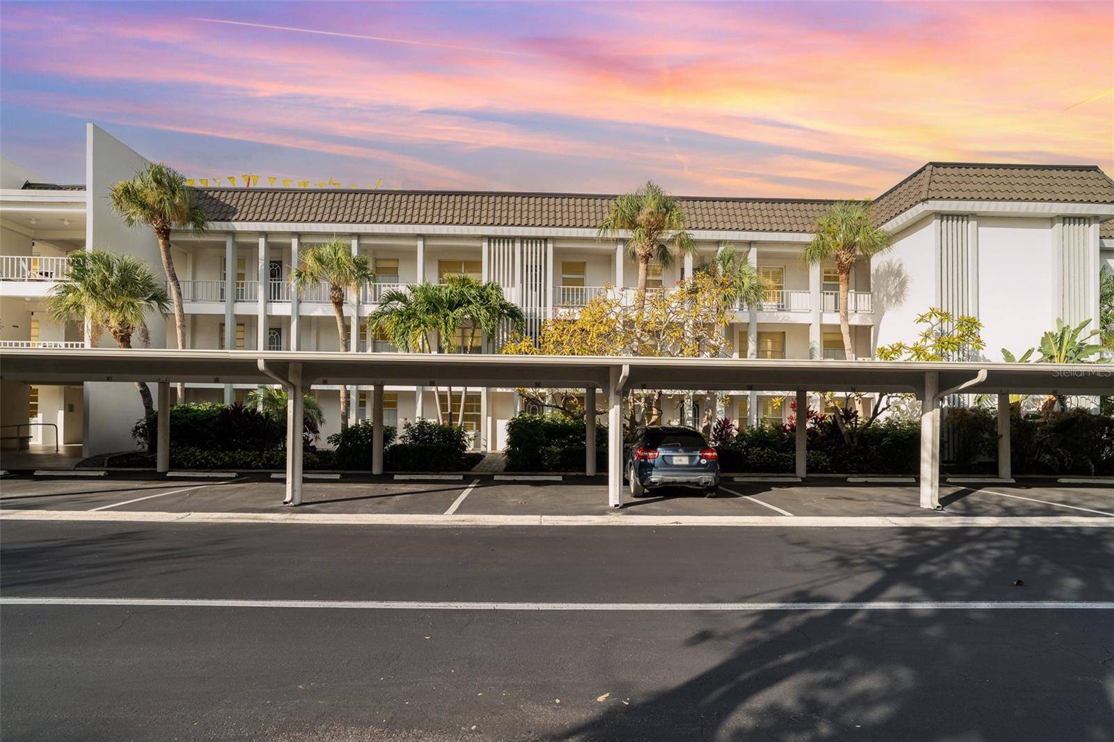Longboat Key, FL 34228,4350 CHATHAM DR #E106