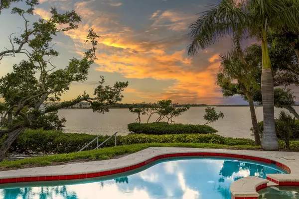 Longboat Key, FL 34228,3576 FAIR OAKS WAY