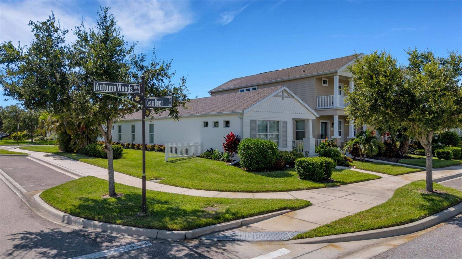 Sarasota, FL 34243,6456 AUTUMN WOODS WAY