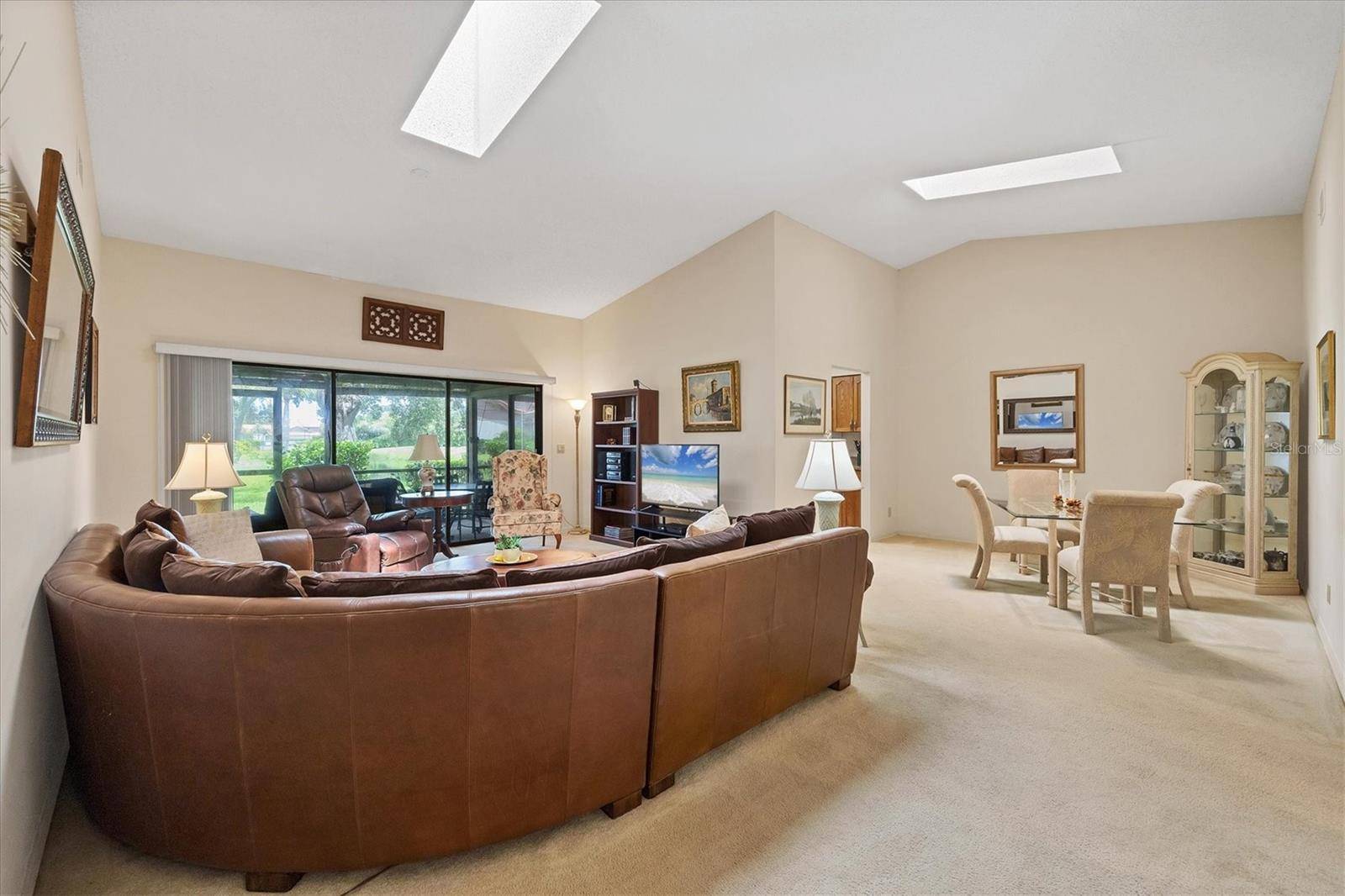 Sarasota, FL 34238,4001 WILSHIRE CIR E #72