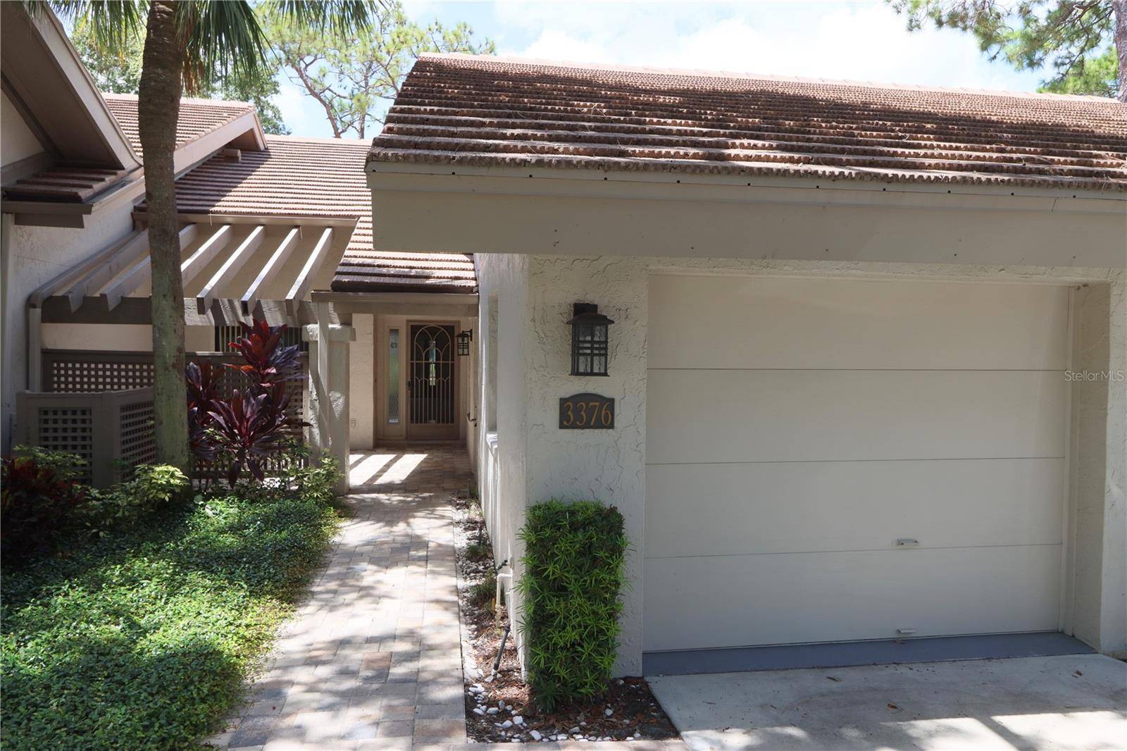 Sarasota, FL 34235,3376 SANDLEHEATH #9