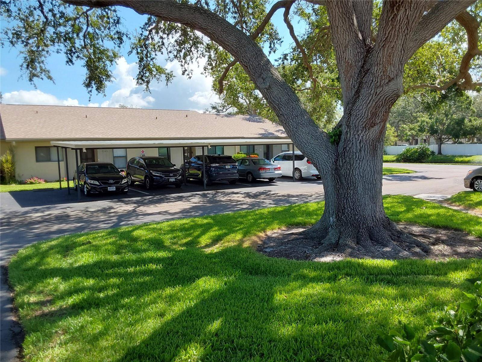 Bradenton, FL 34207,2706 60TH AVENUE DR W