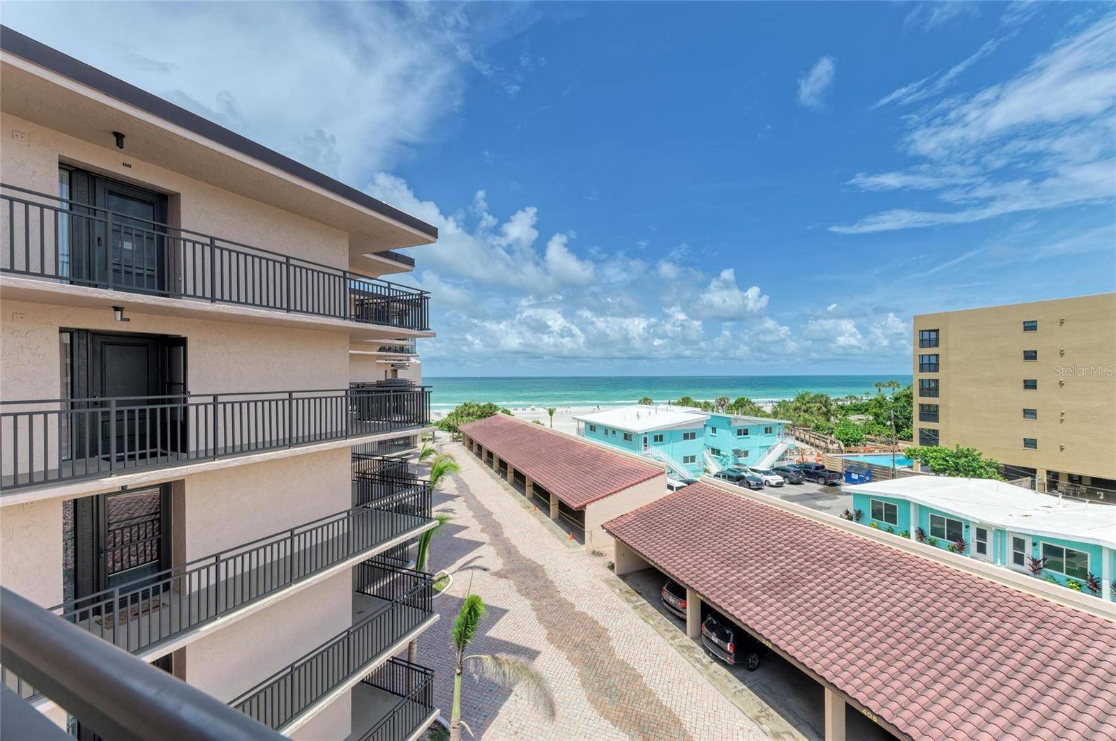 Sarasota, FL 34242,6480 MIDNIGHT PASS RD #503