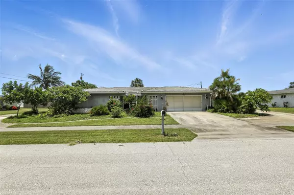 326 MANN AVE SE, Port Charlotte, FL 33952