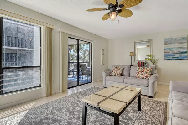 Sarasota, FL 34242,6157 MIDNIGHT PASS RD #G22