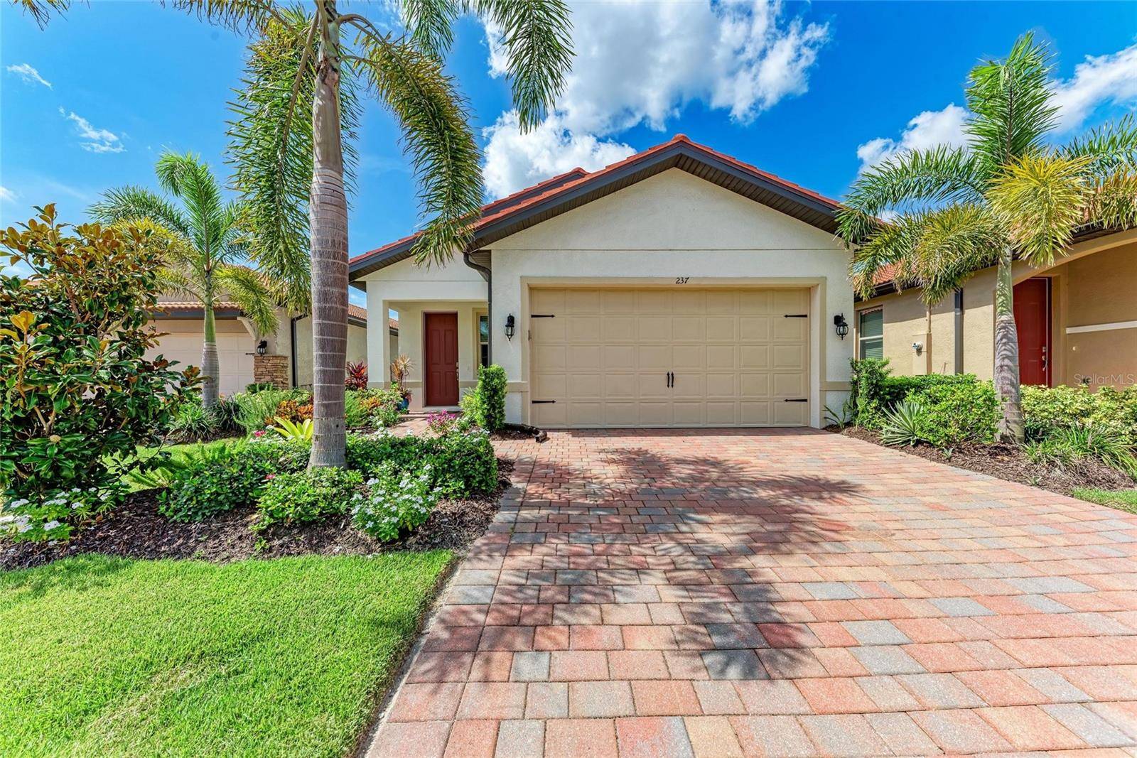 237 SOLIERA ST, Nokomis, FL 34275