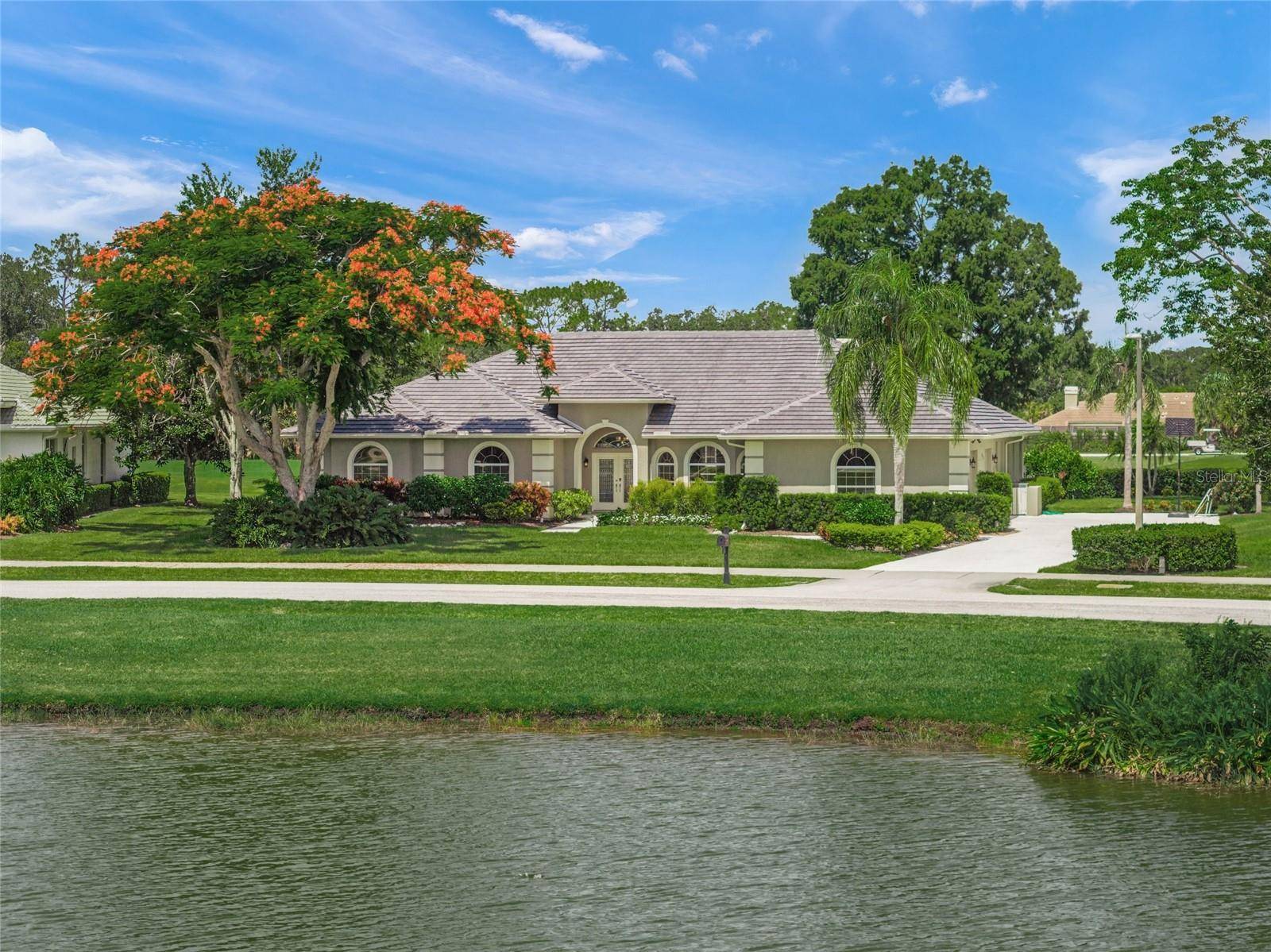 2936 JEFF MYERS CIR, Sarasota, FL 34240