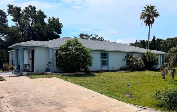 Ruskin, FL 33570,205 8TH ST NE #205 / 207