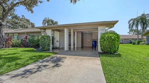 1317 GRAND BLVD #1002, Sarasota, FL 34232