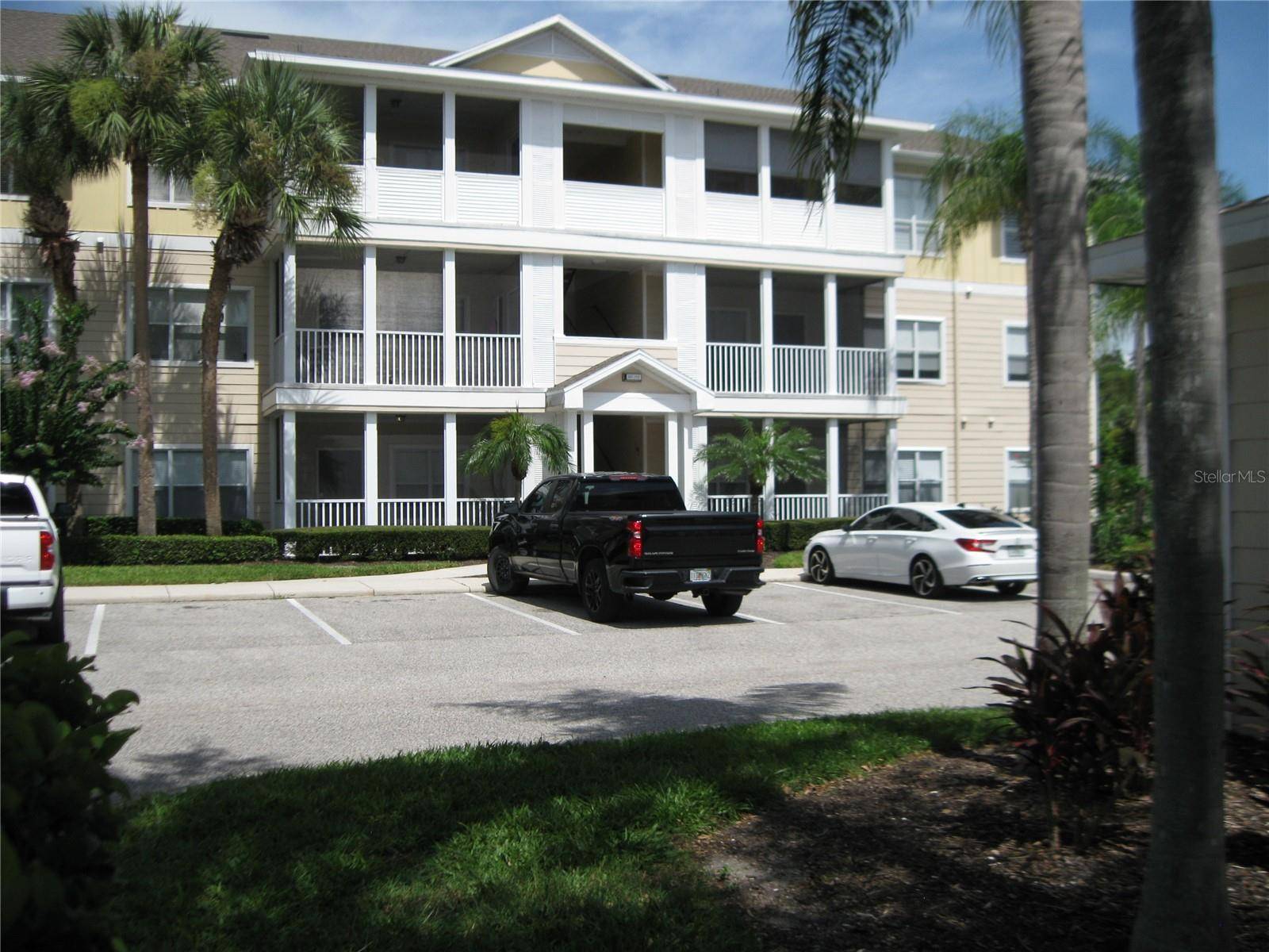 4802 51ST ST W #111, Bradenton, FL 34210