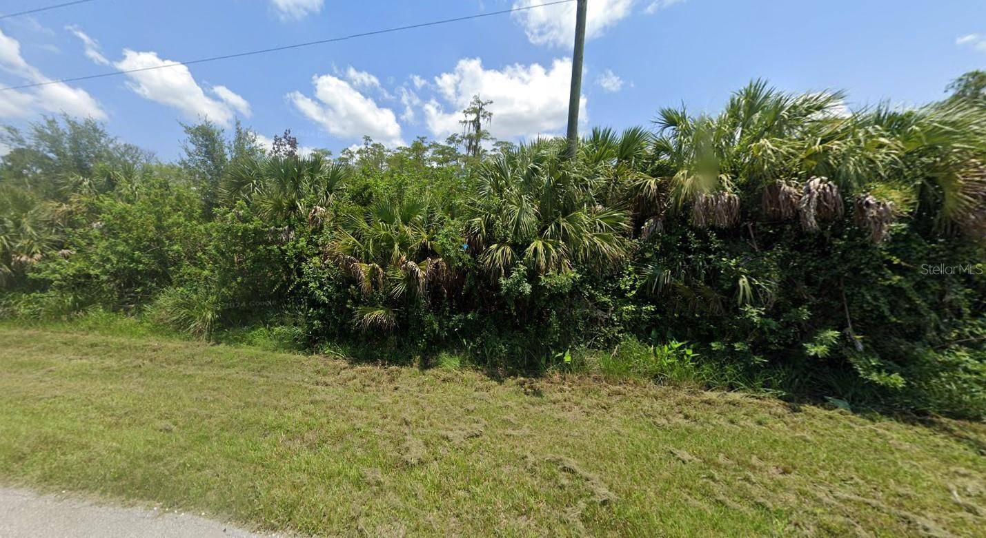 Naples, FL 34120,465 41ST AVE NE