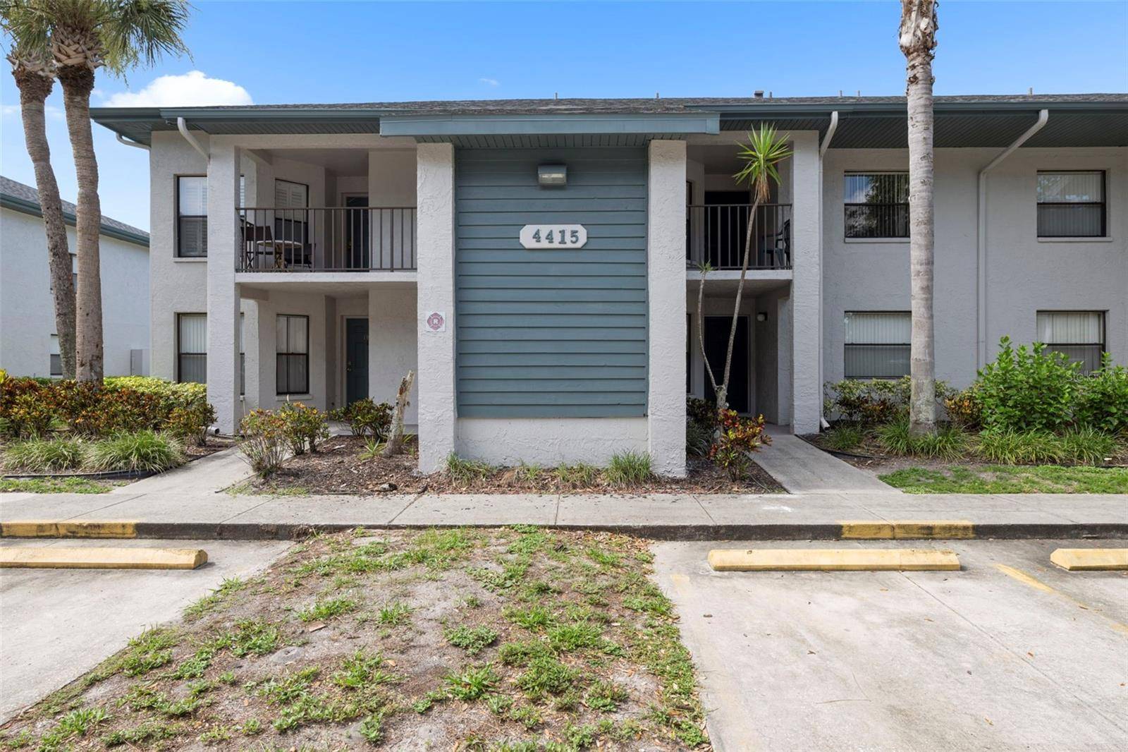 Bradenton, FL 34210,4415 45TH AVE W #102