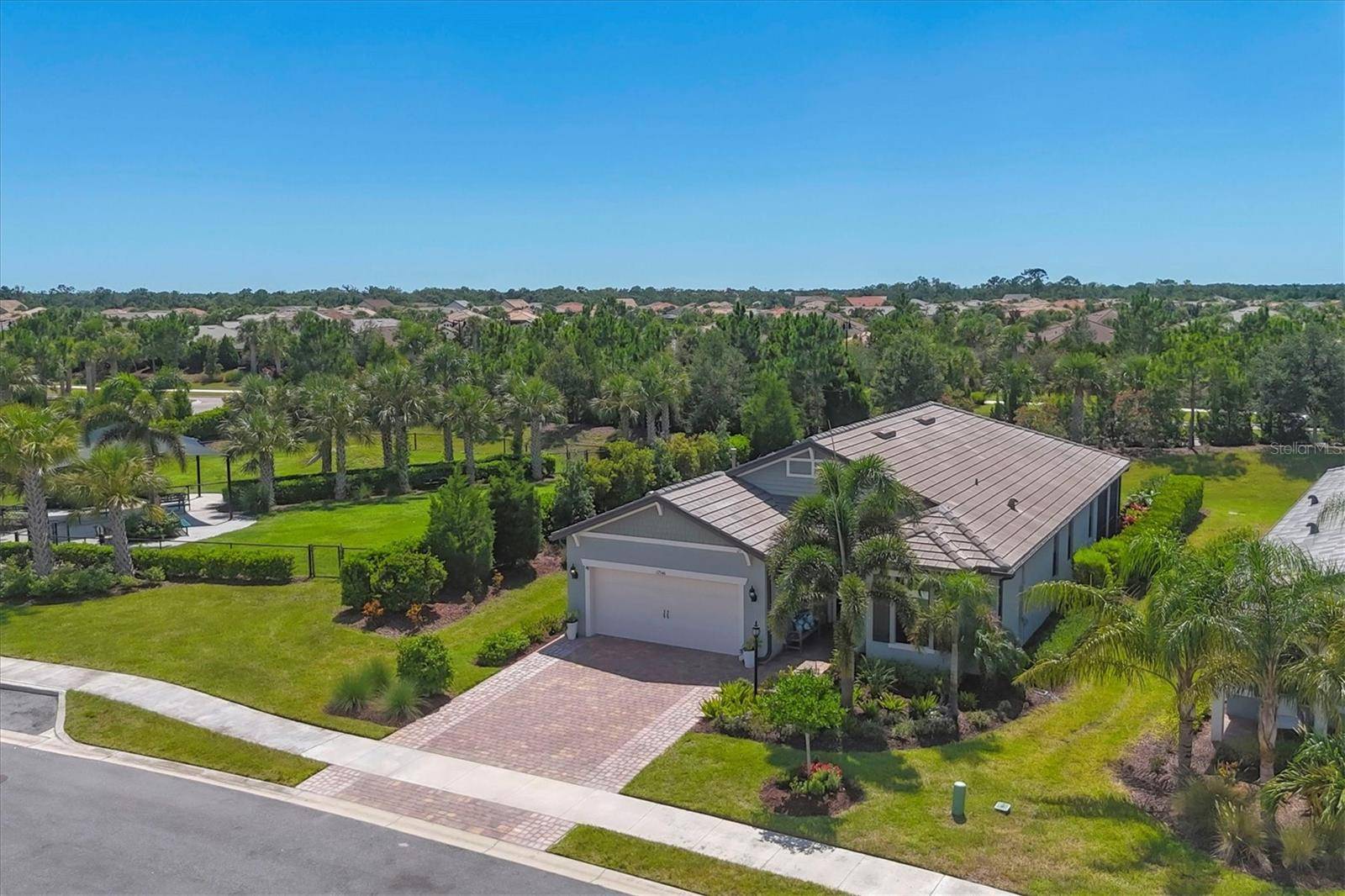 Bradenton, FL 34202,17546 NORTHWOOD PL