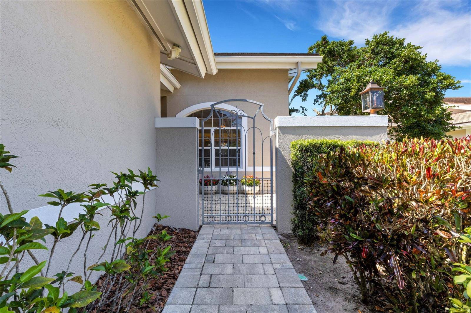 Sarasota, FL 34235,4044 PENSHURST PARK