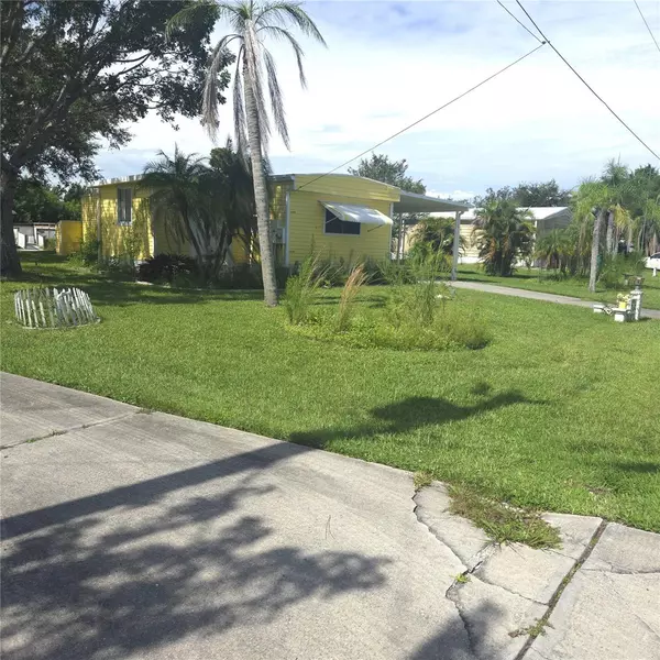 Punta Gorda, FL 33950,27960 LEATHERWOOD CIR