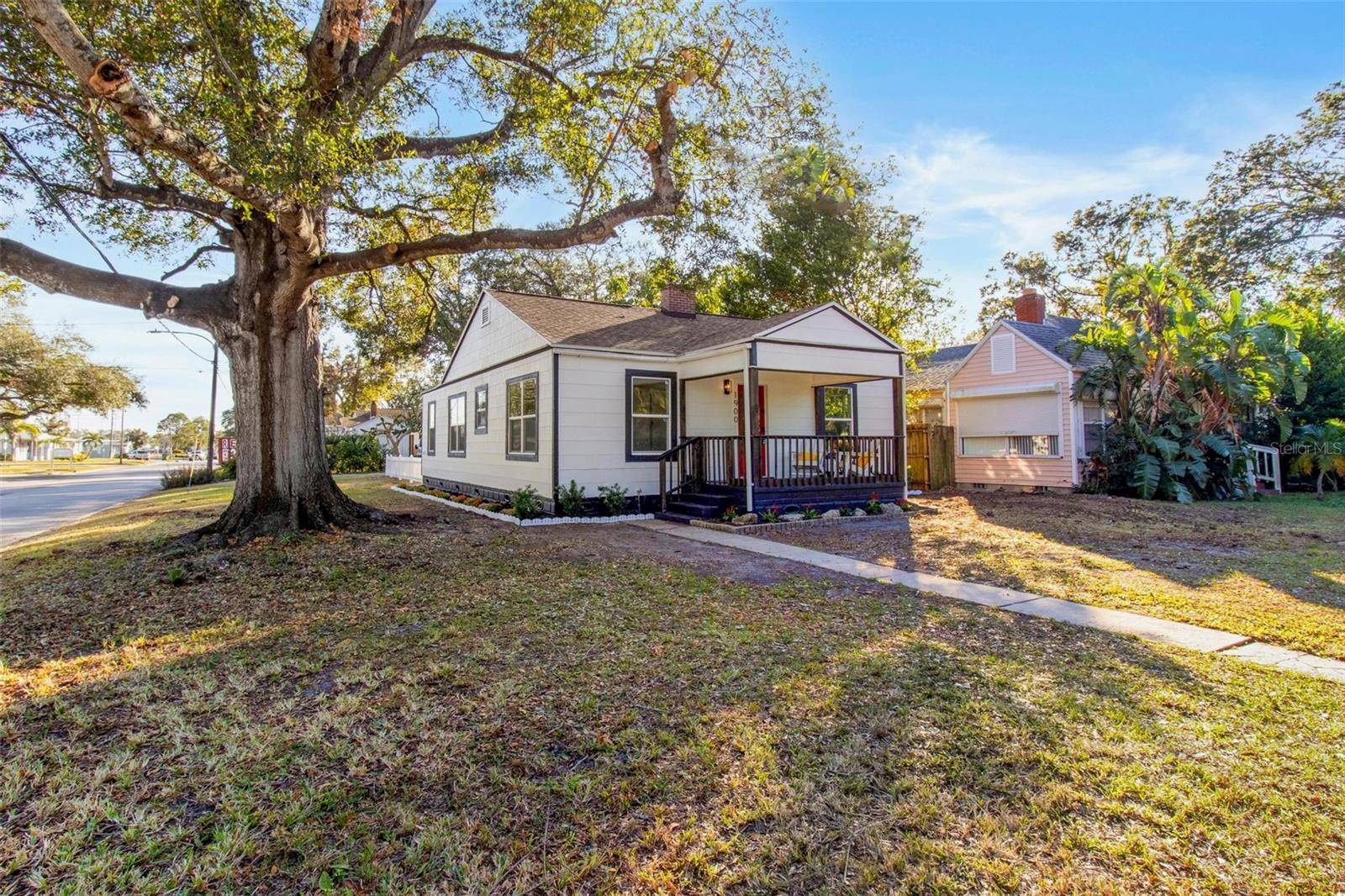1900 20TH AVE N, St Petersburg, FL 33713