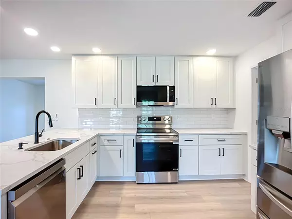 Bradenton, FL 34205,2809 TAUNTON DR W