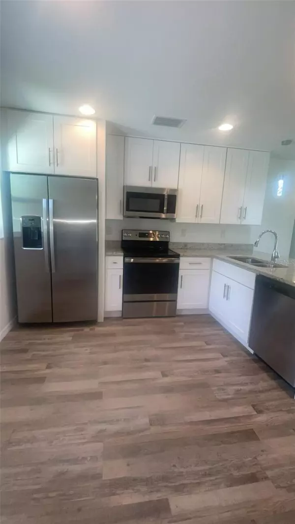 Punta Gorda, FL 33955,27100 SAVOY DR