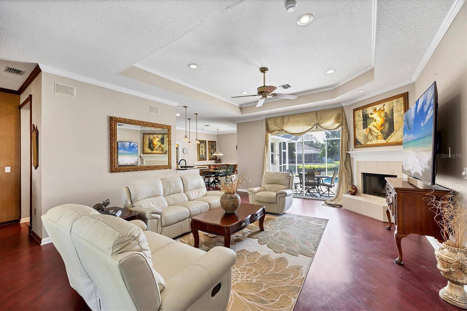 Sarasota, FL 34233,5786 SANDY POINTE DR