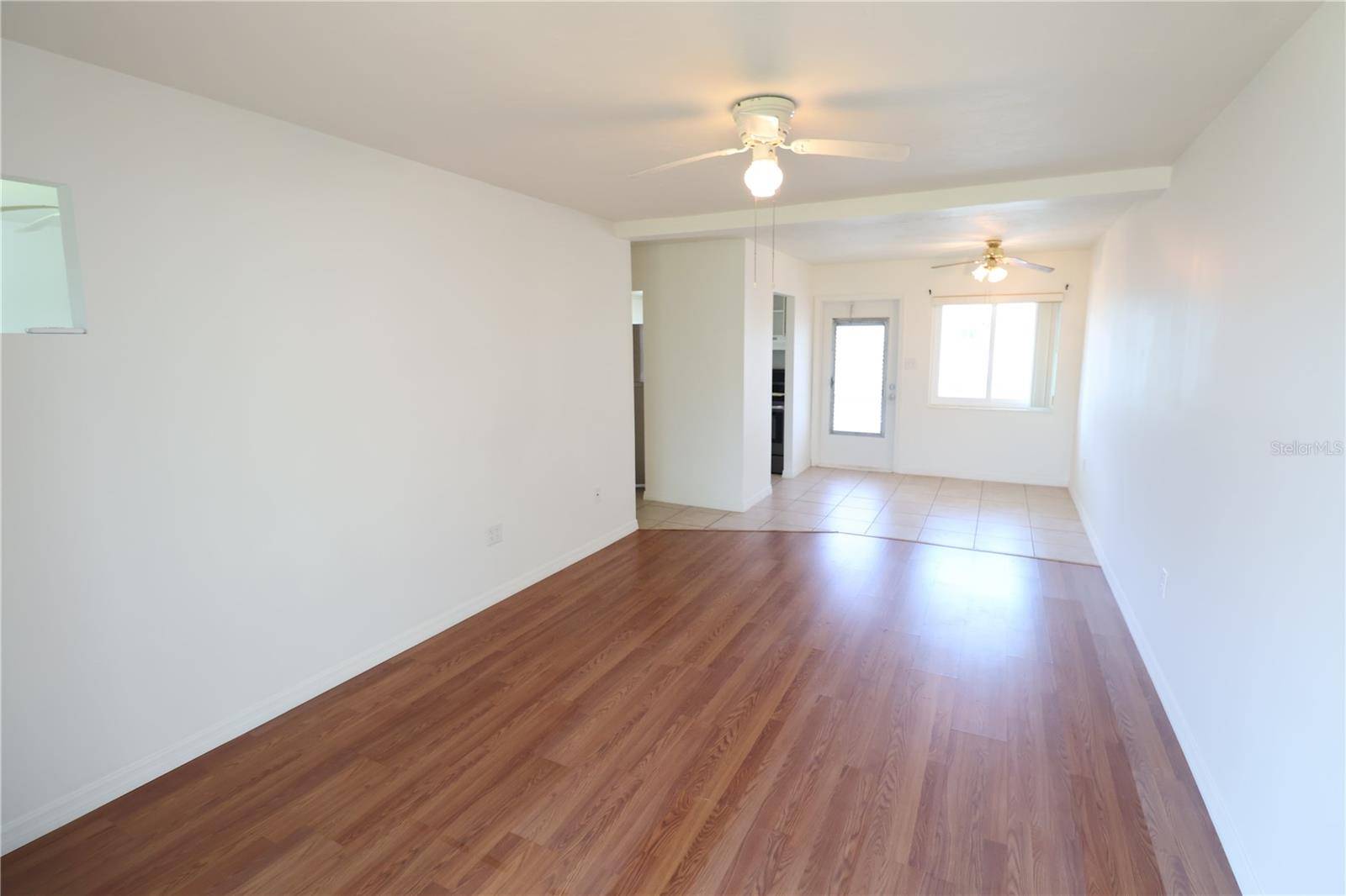 Bradenton, FL 34207,1863 SUNNY DR #G22