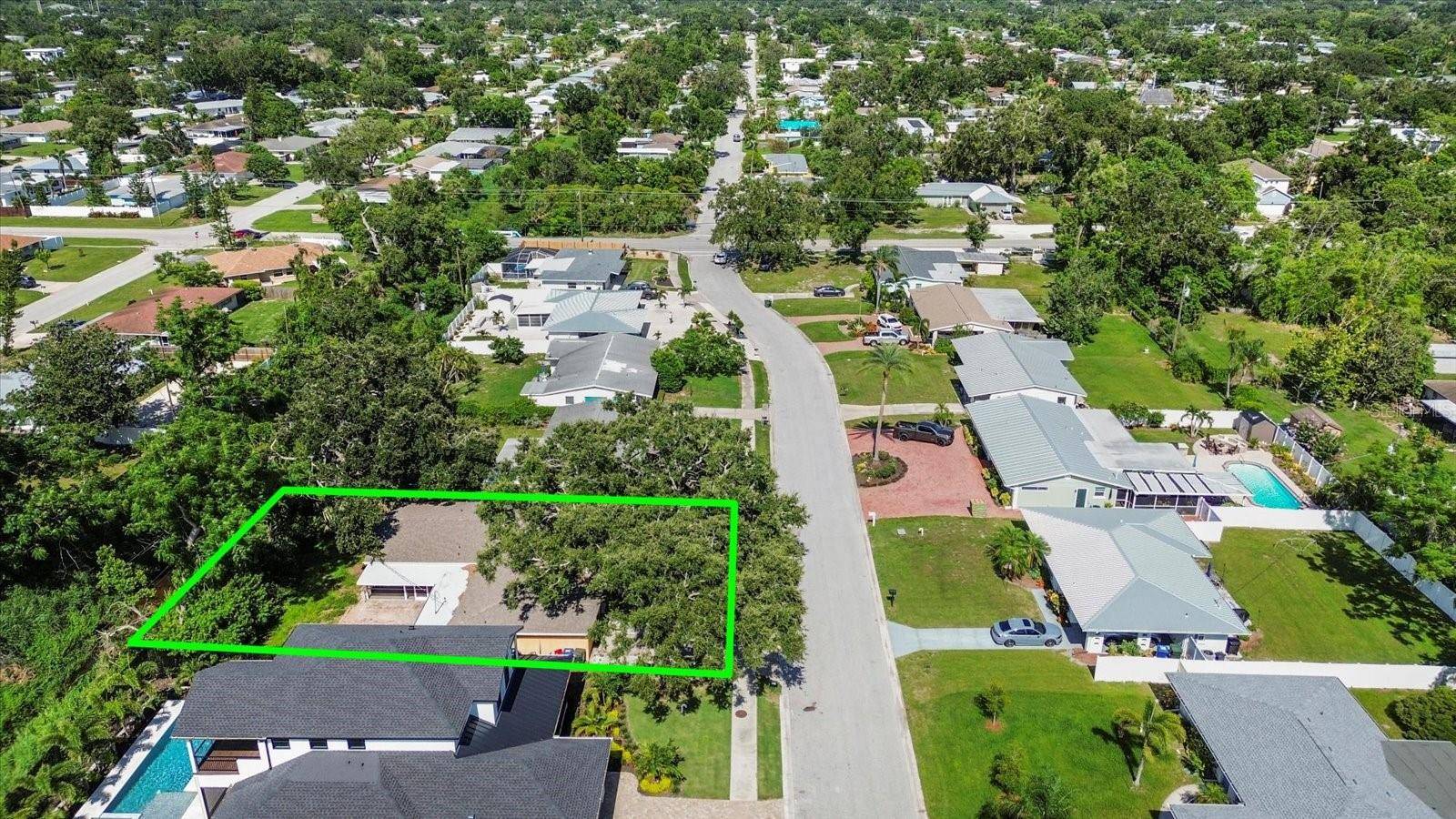 Sarasota, FL 34239,2317 GROVE ST