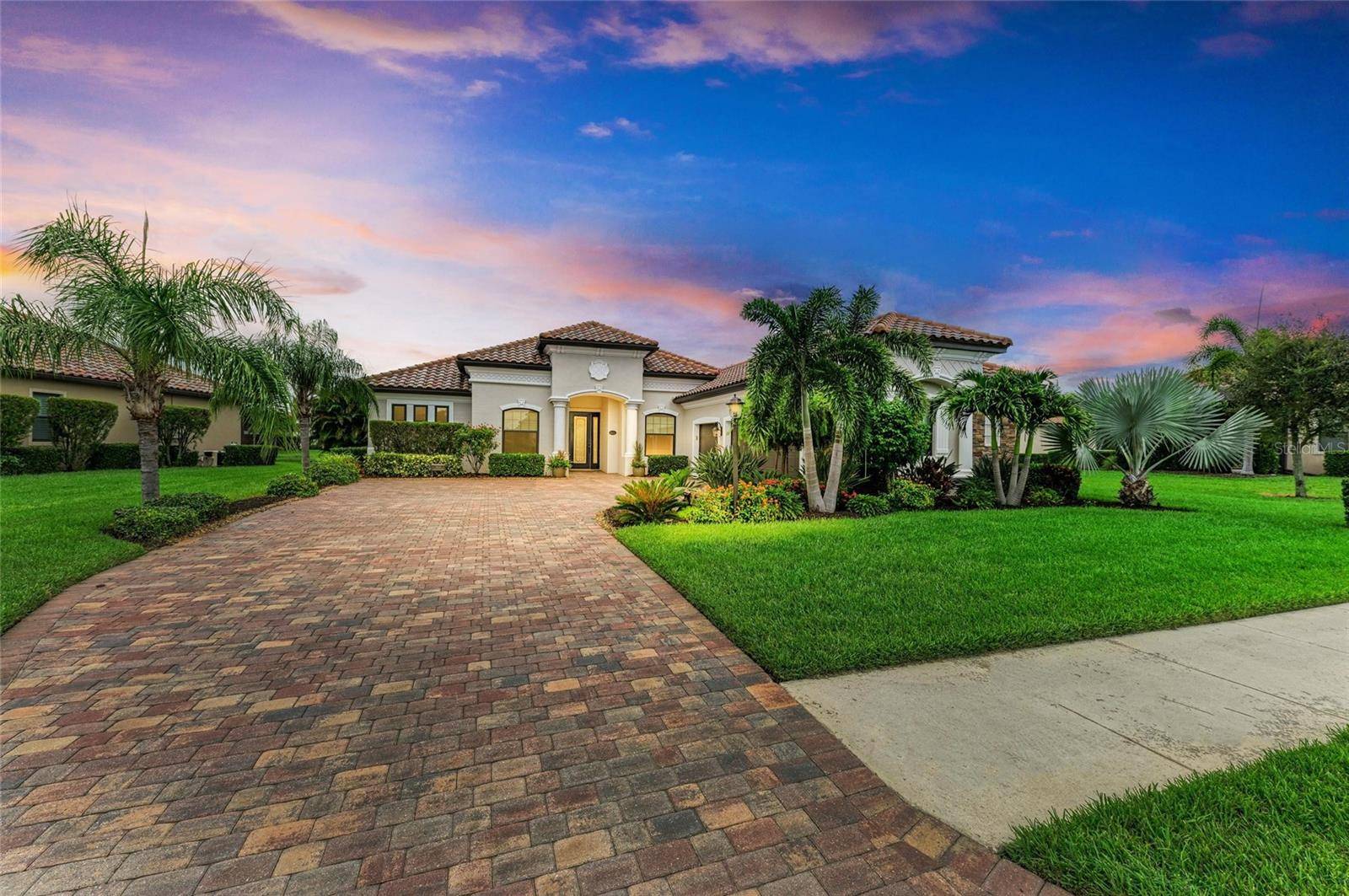 Lakewood Ranch, FL 34211,5655 CLOVERLEAF RUN