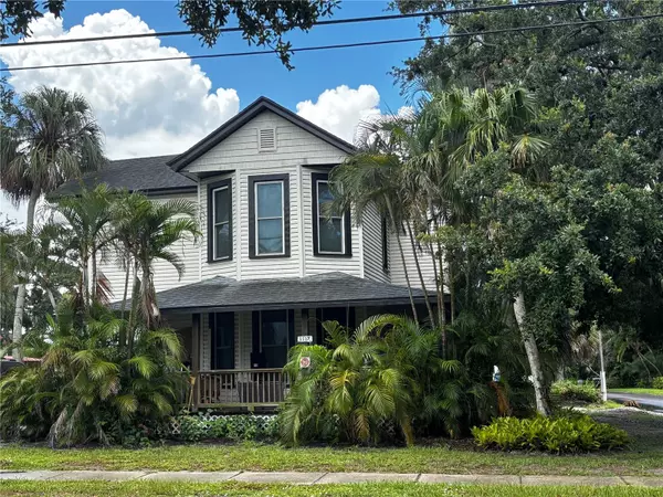 1117 4TH ST W, Palmetto, FL 34221