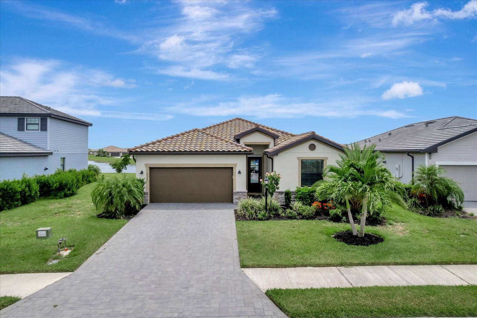 5327 CORAL REEF WAY, Bradenton, FL 34211