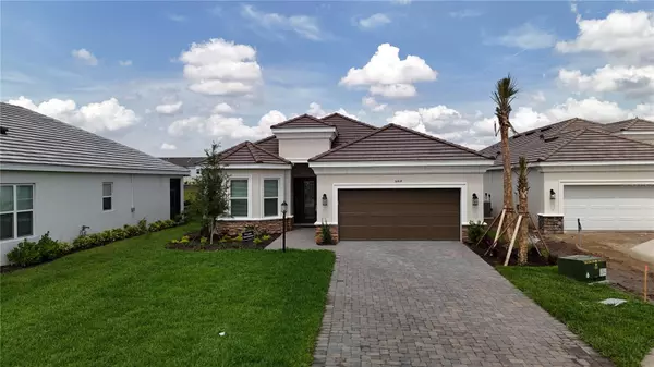 16419 ISOLA PL, Lakewood Ranch, FL 34211
