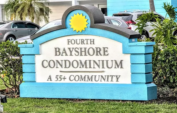Bradenton, FL 34207,2453 FLAMINGO BLVD #K33