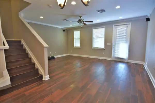 Sarasota, FL 34243,3756 82ND AVENUE CIR E #103