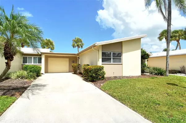 Sarasota, FL 34242,143 WHISPERING SANDS DR #V30