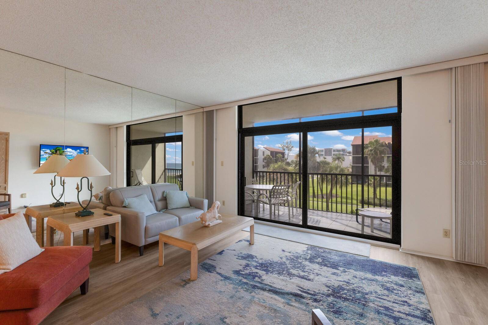 Longboat Key, FL 34228,1945 GULF OF MEXICO DR #M2-207