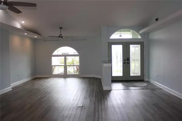 Bradenton, FL 34210,5207 86TH STREET CT W