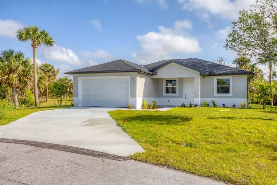 102 ARROW LN, Rotonda West, FL 33947