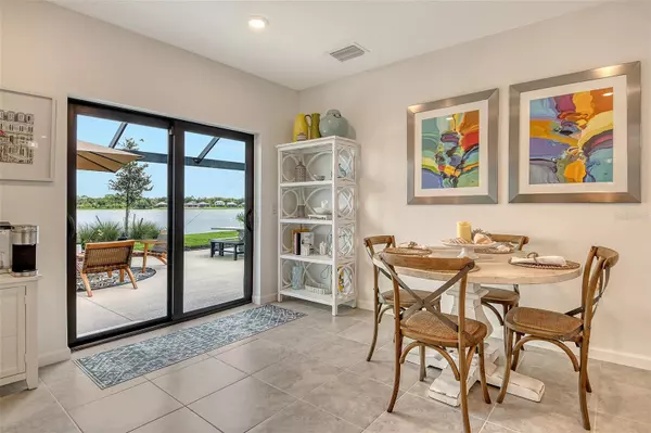 Sarasota, FL 34240,6564 SILVERSTAR DR