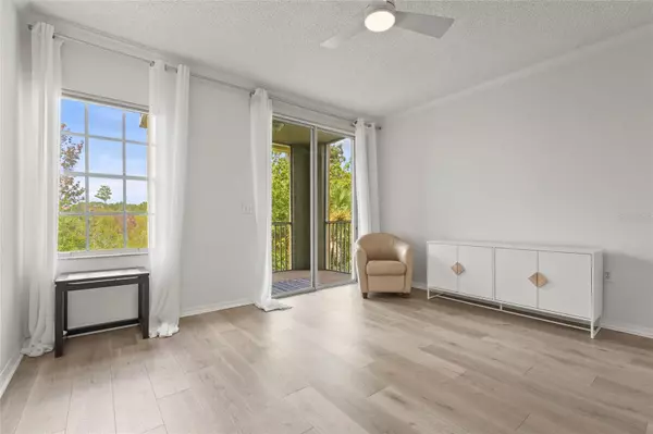 Sarasota, FL 34235,5551 BENTGRASS DR #11-117
