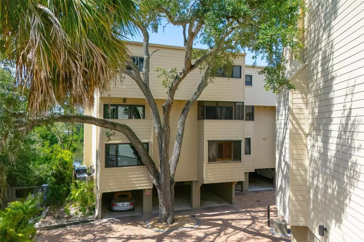 Sarasota, FL 34236,1740 ALDERMAN ST #12