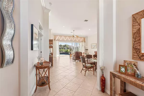 Venice, FL 34293,679 LAKESCENE DR