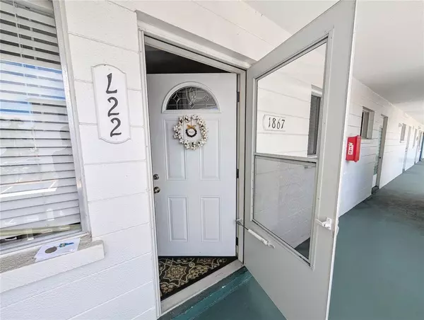 Bradenton, FL 34207,1867 RESTFUL DR #L-22