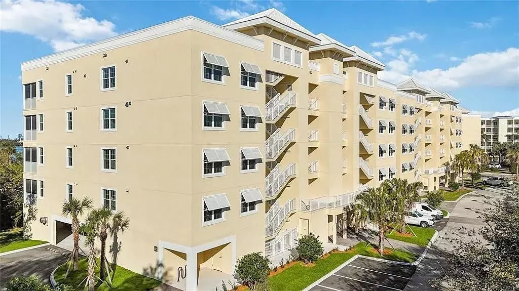Osprey, FL 34229,280 HIDDEN BAY DR #302