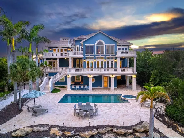 Osprey, FL 34229,144 N CASEY KEY RD