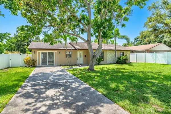 Sarasota, FL 34231,5672 LOCKWOOD RIDGE RD