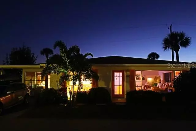 Englewood, FL 34223,1977 BEACH RD #60