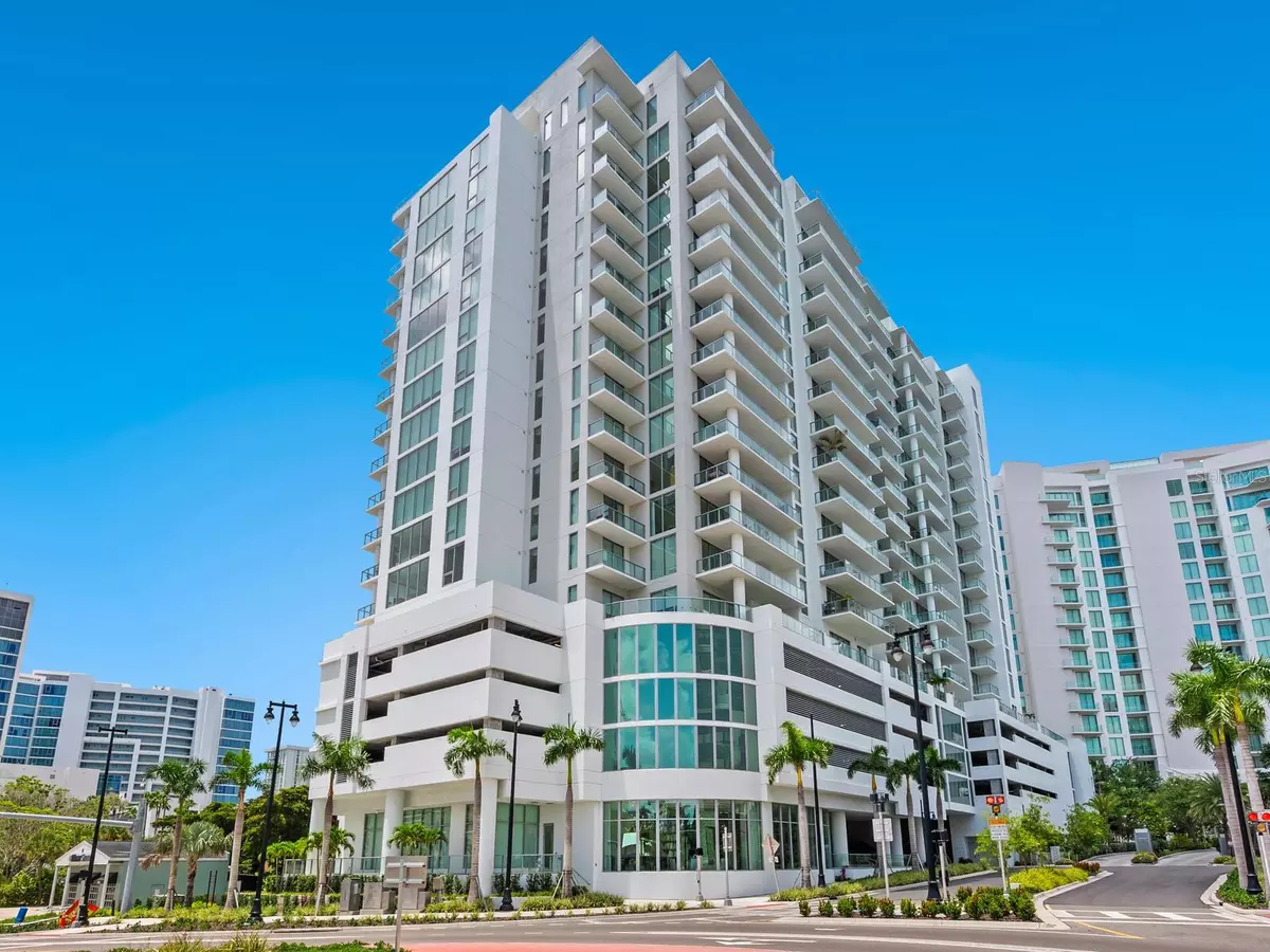 Sarasota, FL 34236,301 QUAY COMMONS #1108