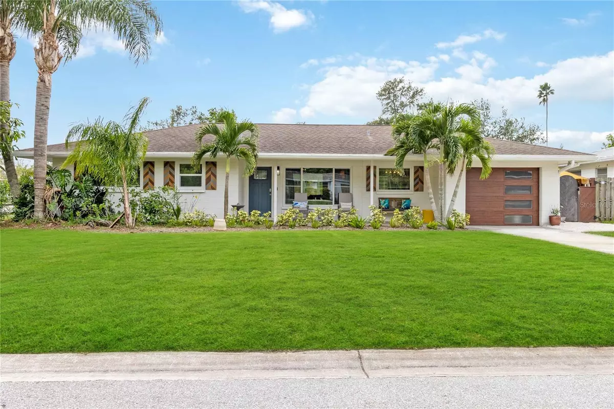 Sarasota, FL 34239,2266 SUNNYSIDE LN