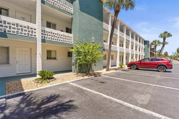 Bradenton, FL 34207,1837 FLAMINGO BLVD #O35